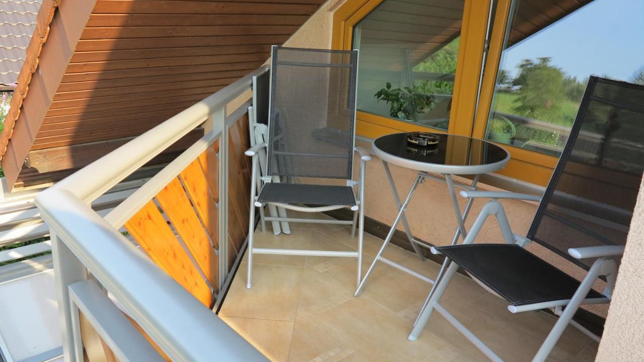 Ferienwohnung Herrnberg Baden-Baden Room photo